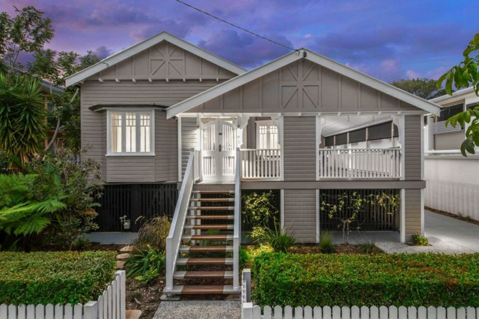 renovating a Queenslander house