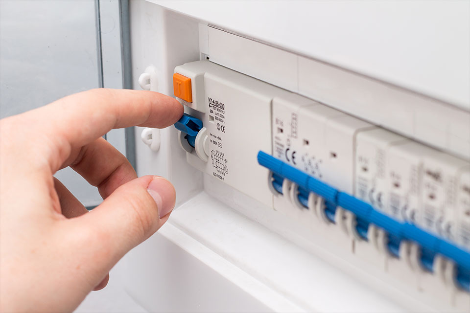 power point safety switch