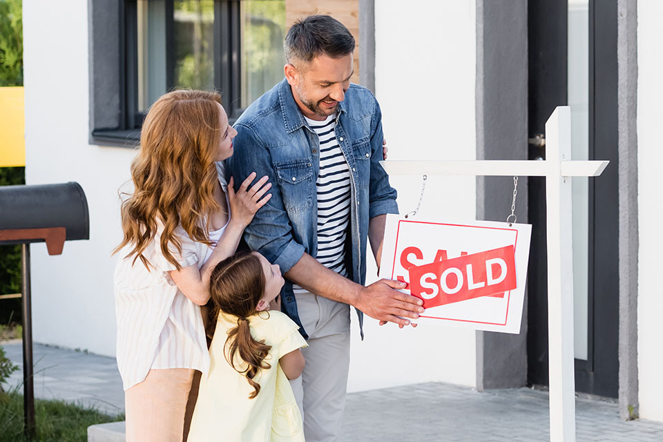 selling a house with a mortgage
